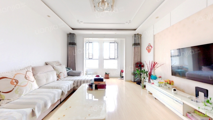 西城名筑二手房实景图