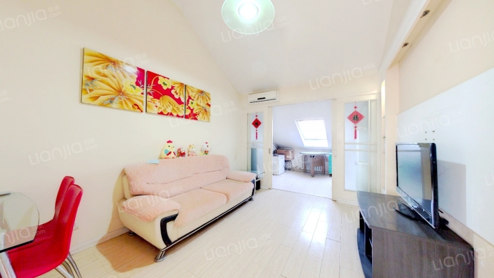 山水居二手房实景图