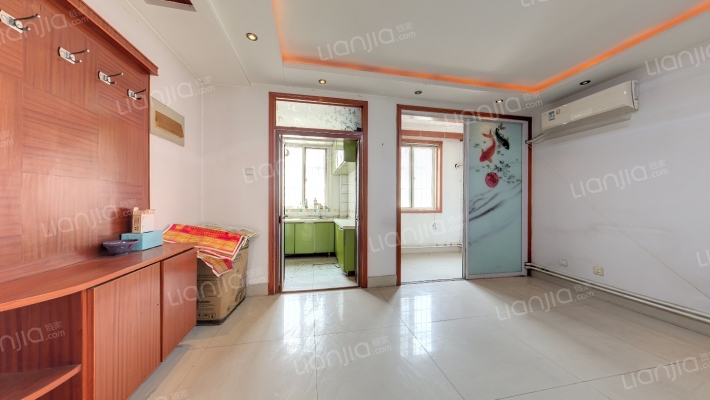 泰山家园二手房实景图