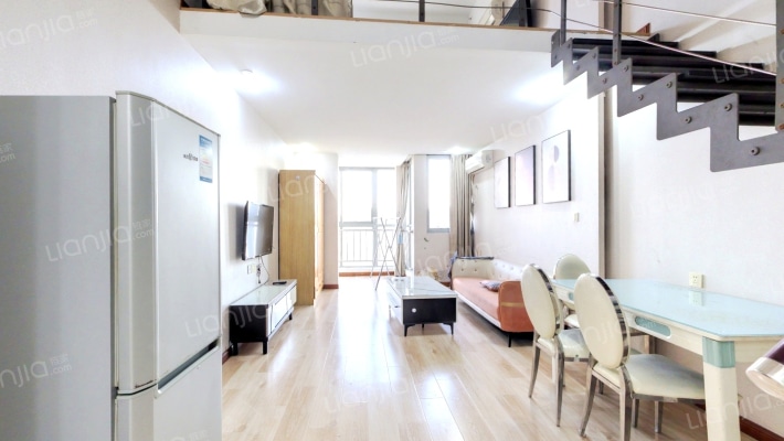 城市大厦二手房实景图