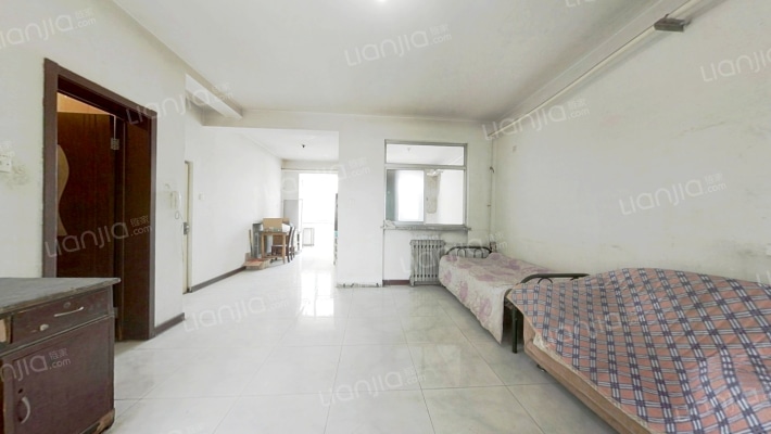 福民巷交警队宿舍二手房实景图