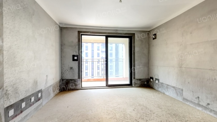 建业城南院二手房实景图