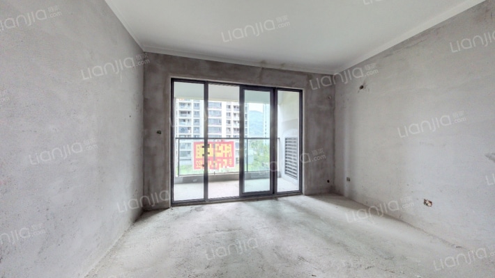 清岸名筑二手房实景图