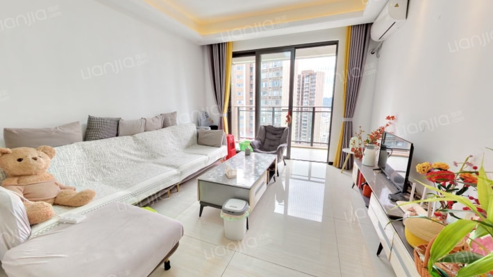 龙光玖龙山二手房实景图