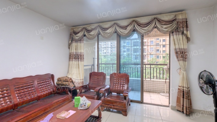 金石花园二手房实景图