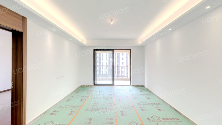 保利和光盛府二手房实景图