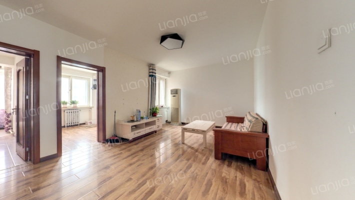 管道局新六区二手房实景图