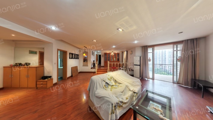 加州城市花园二手房实景图