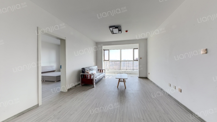 理想城云墅二手房实景图