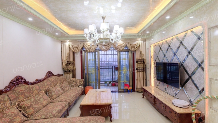 乾和珑湾二手房实景图