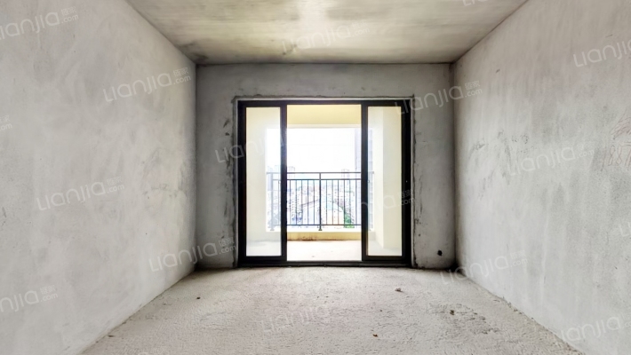 宏湖中央城二手房实景图