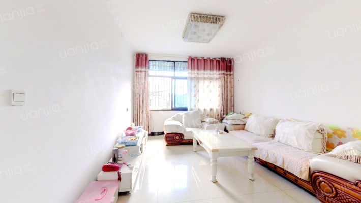 南街114号(彭山区)二手房实景图