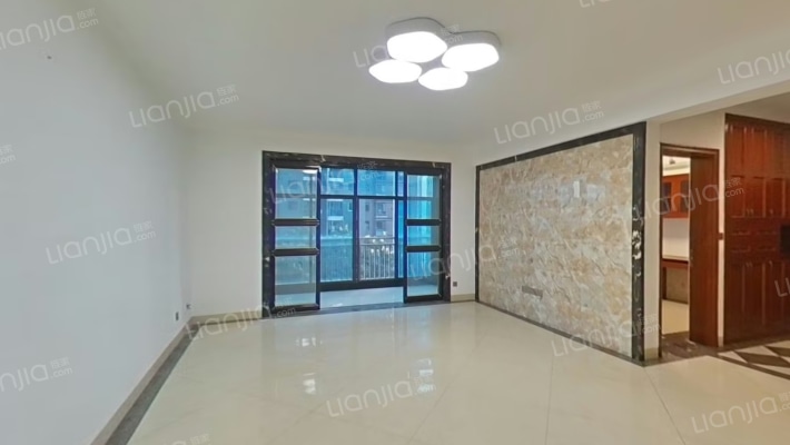 锦冠花园二手房实景图