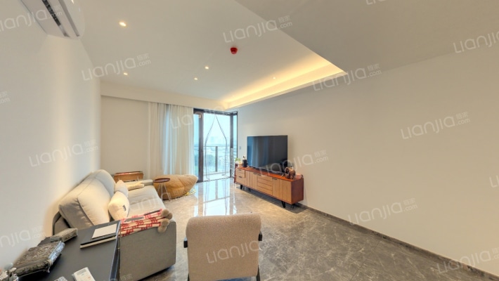 保利东郡二期二手房实景图