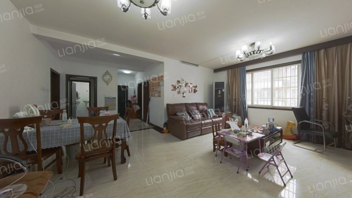 金碧园二手房实景图