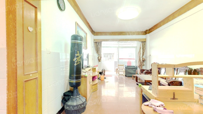 医院宿舍二手房实景图