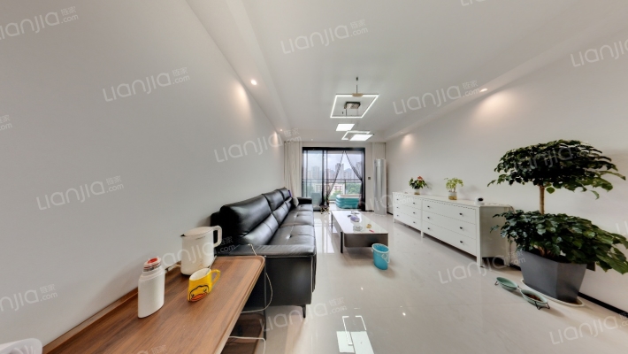 浩立碧海湾二手房实景图