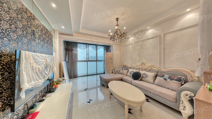 卓锦城四期二手房实景图