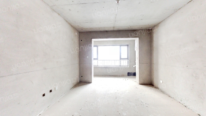 东创铂悦府二手房实景图