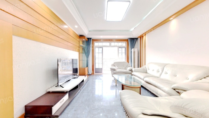 润发公寓二手房实景图