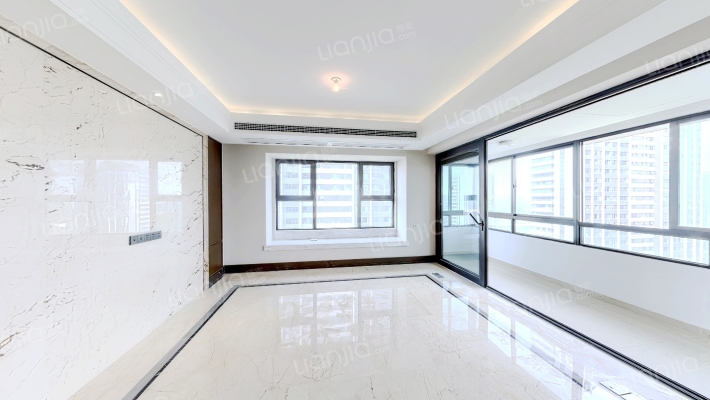 天鹅堡花园二手房实景图