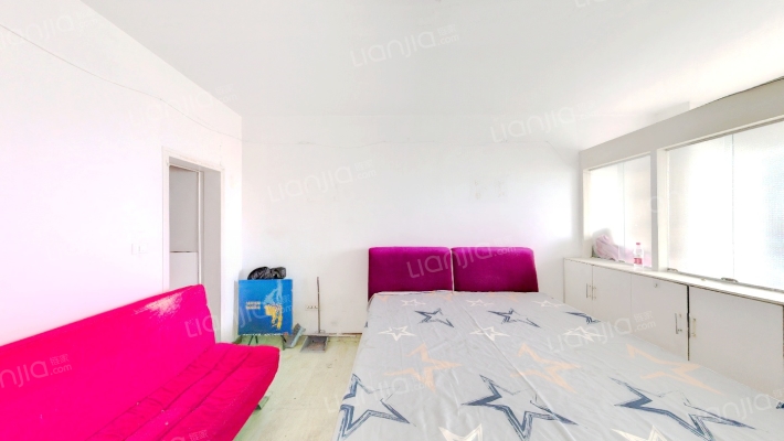 金沙国际二手房实景图