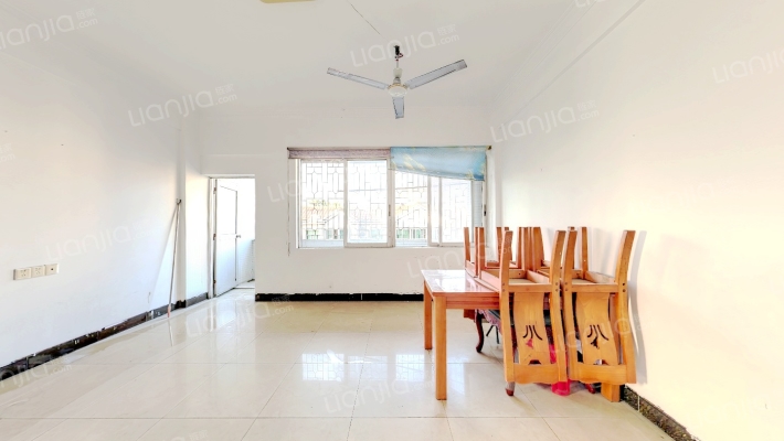 佛山大道北85号二手房实景图