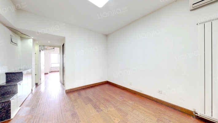 香格里拉公寓二手房实景图