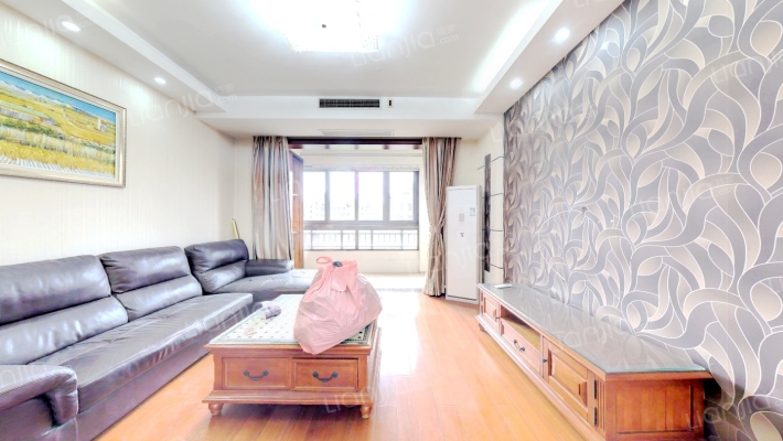 香逸湾二手房实景图