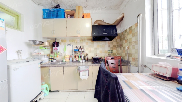 里河一村二手房实景图