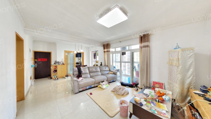 银港水晶城二手房实景图