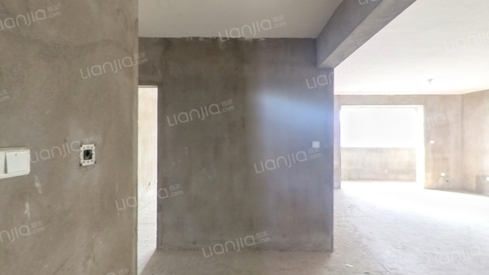 君临天下二手房实景图