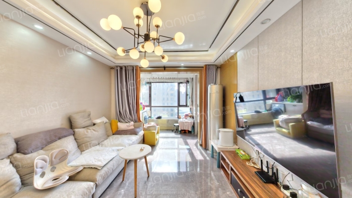 绿地滨湖国际城七区二手房实景图