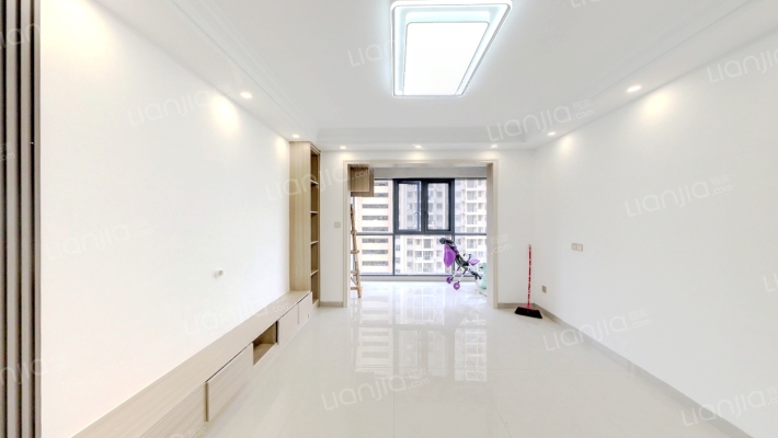 新建城B4二手房实景图