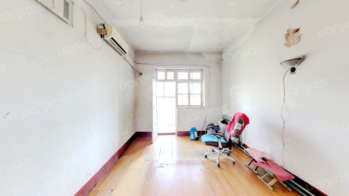 出租公司宿舍(师范街)二手房实景图