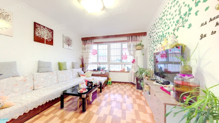 名都花园二手房实景图