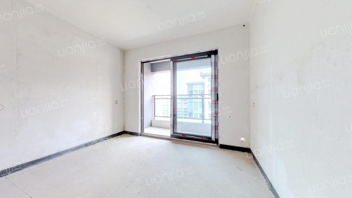 中梁融创云篆学府二手房实景图