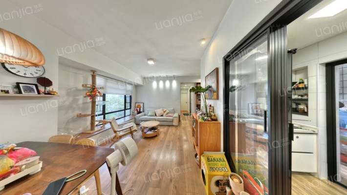 丽江花园丽荃楼二手房实景图