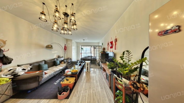 和谐家园小区二手房实景图