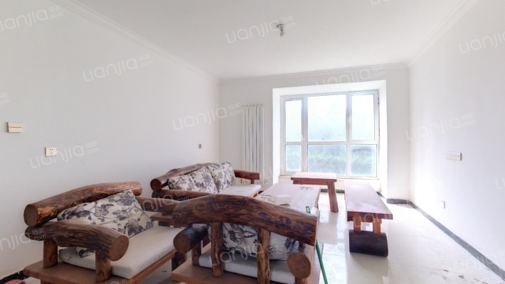 帝华凯旋城二手房实景图