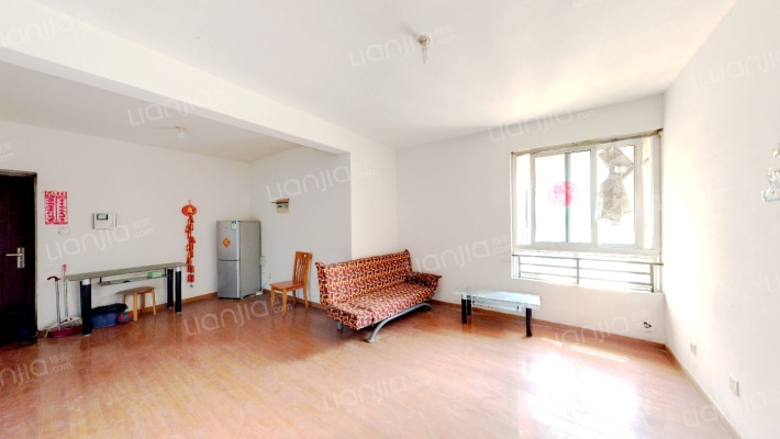 铂爵公馆二手房实景图