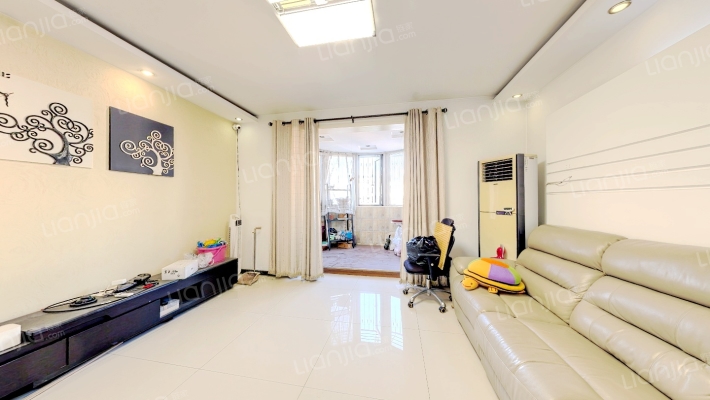 公园100二手房实景图