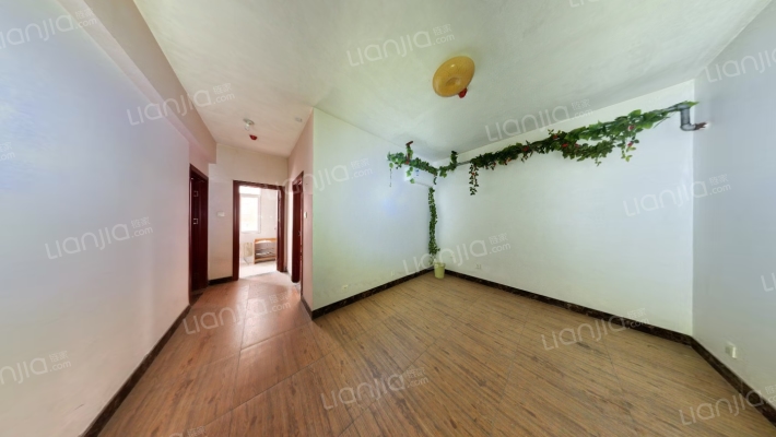 茂源国际公寓二手房实景图