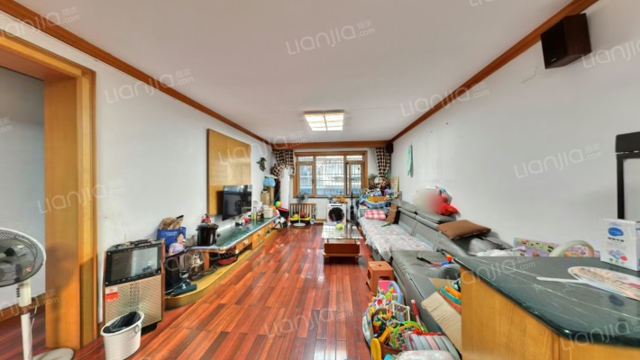 旅泰公寓二手房实景图