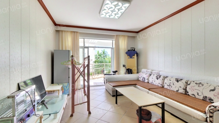 凭海临风二手房实景图