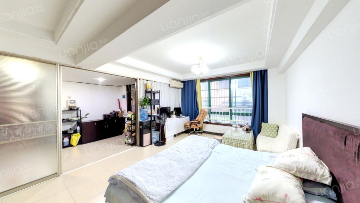 雅格公寓二手房实景图