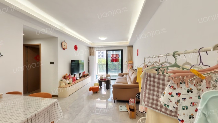 南光泊岸花园二手房实景图