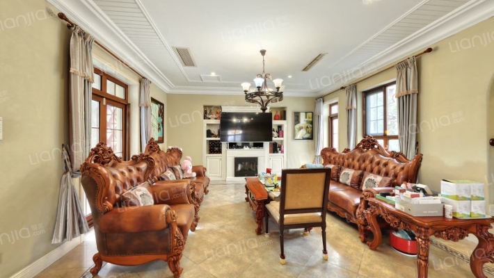 纳帕溪醍二手房实景图