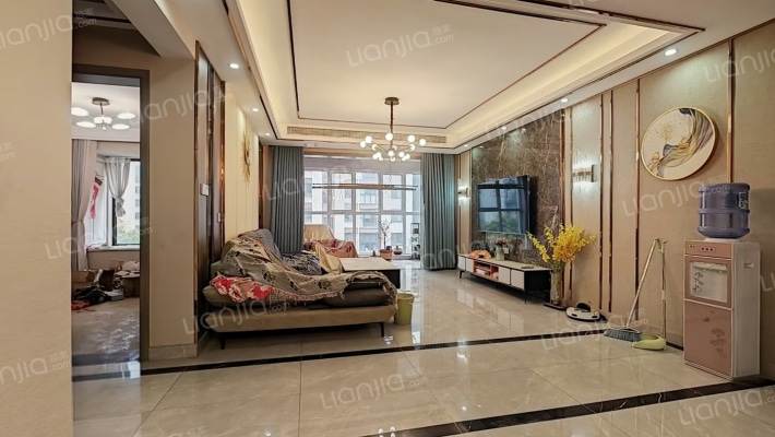 建业城三期二手房实景图