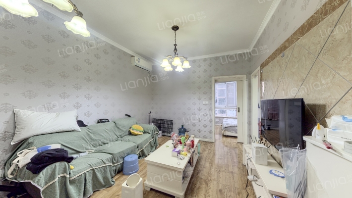 广电华府二手房实景图